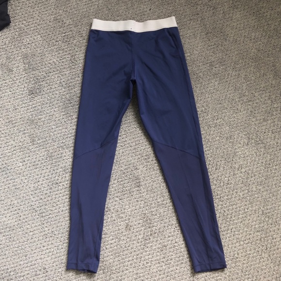 Nike pro leggings - Picture 2 of 3